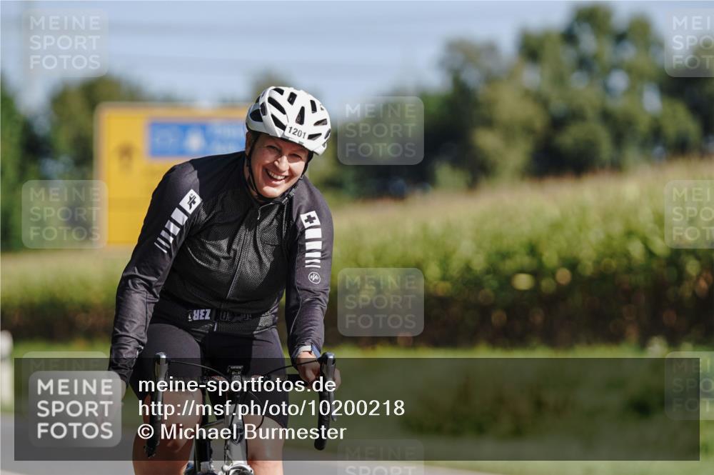 06.09.2026 - 20. Norderstedt Triathlon Michael Burmester http://msf.ph/oto/10200218 06.09.2026 10:32:19 Radfahren 1201 meine-sportfotos.de