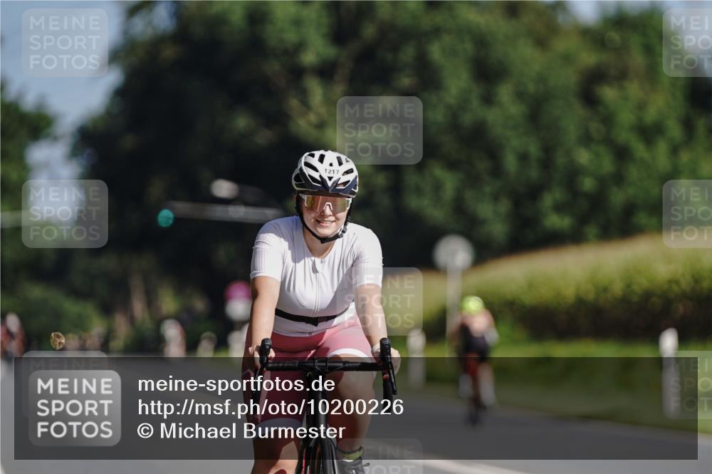06.09.2026 - 20. Norderstedt Triathlon Michael Burmester http://msf.ph/oto/10200226 06.09.2026 10:32:29 Radfahren 1217 meine-sportfotos.de