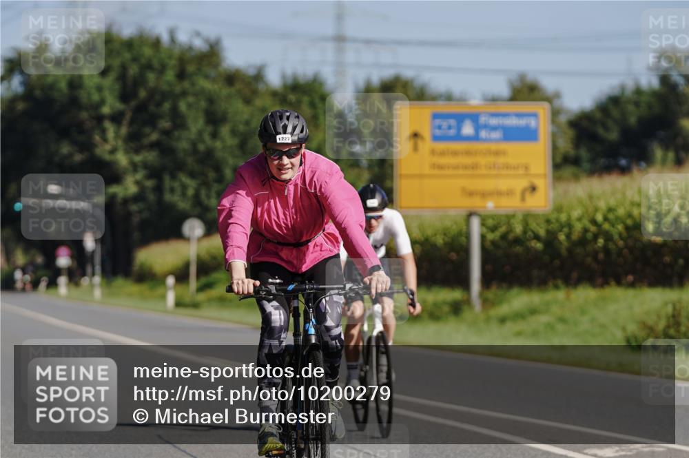 06.09.2026 - 20. Norderstedt Triathlon Michael Burmester http://msf.ph/oto/10200279 06.09.2026 10:33:30 Radfahren 735, 1227 meine-sportfotos.de