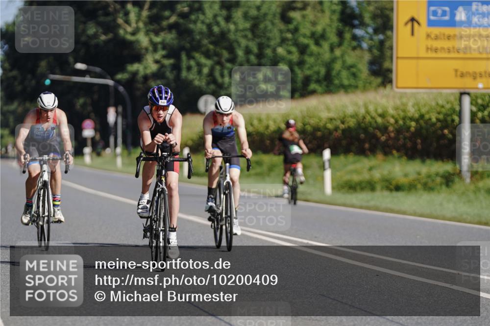 06.09.2026 - 20. Norderstedt Triathlon Michael Burmester http://msf.ph/oto/10200409 06.09.2026 10:35:27 Radfahren 740, 744, 753, 1491 meine-sportfotos.de