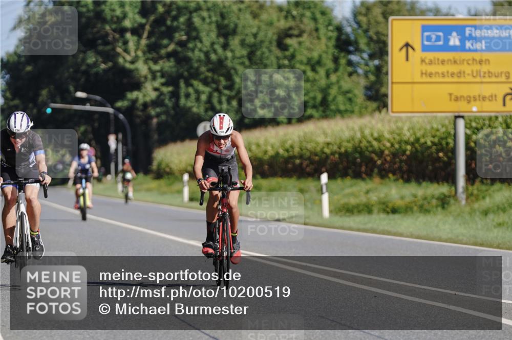 06.09.2026 - 20. Norderstedt Triathlon Michael Burmester http://msf.ph/oto/10200519 06.09.2026 10:35:37 Radfahren 736, 750, 1506 meine-sportfotos.de