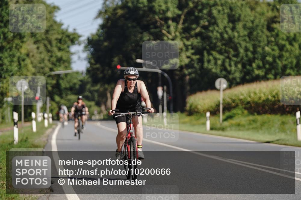 06.09.2026 - 20. Norderstedt Triathlon Michael Burmester http://msf.ph/oto/10200666 06.09.2026 10:36:01 Radfahren 1219, 1508 meine-sportfotos.de