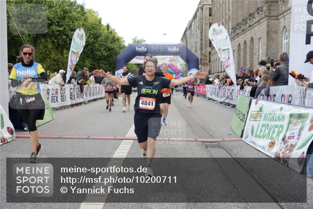 06.09.2026 - CURREX Alsterlauf Yannick Fuchs http://msf.ph/oto/10200711 06.09.2026 10:08:06 Ziel 2390, 2407, 3192, 3193, 3194, 3298, 3666, 4159, 4292, 4727, 4841, 5049, 5256, 5290, 5597, 6168, 6361, 6395 meine-sportfotos.de