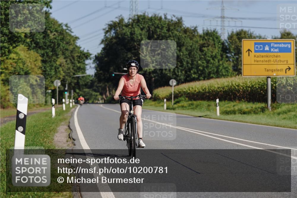 06.09.2026 - 20. Norderstedt Triathlon Michael Burmester http://msf.ph/oto/10200781 06.09.2026 10:36:24 Radfahren 1193, 1229 meine-sportfotos.de