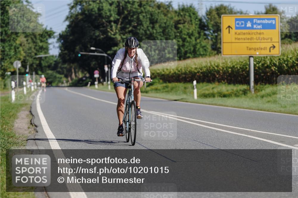 06.09.2026 - 20. Norderstedt Triathlon Michael Burmester http://msf.ph/oto/10201015 06.09.2026 10:37:24 Radfahren 1212 meine-sportfotos.de