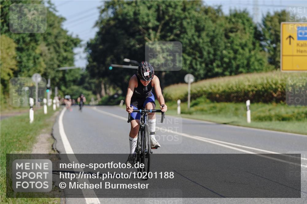 06.09.2026 - 20. Norderstedt Triathlon Michael Burmester http://msf.ph/oto/10201188 06.09.2026 10:39:24 Radfahren 720 meine-sportfotos.de