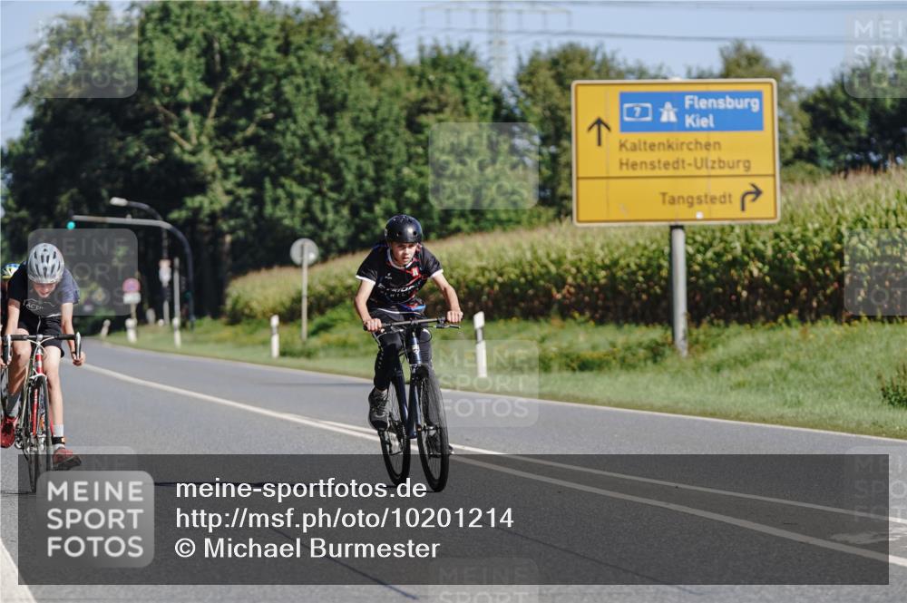 06.09.2026 - 20. Norderstedt Triathlon Michael Burmester http://msf.ph/oto/10201214 06.09.2026 10:39:38 Radfahren 710, 724, 754 meine-sportfotos.de