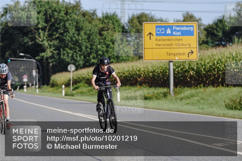 06.09.2026 - 20. Norderstedt Triathlon Michael Burmester http://msf.ph/oto/10201219 06.09.2026 10:39:38 Radfahren 710, 724, 754 meine-sportfotos.de