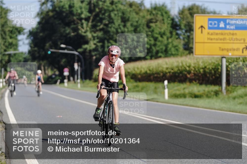 06.09.2026 - 20. Norderstedt Triathlon Michael Burmester http://msf.ph/oto/10201364 06.09.2026 10:40:29 Radfahren 739 meine-sportfotos.de