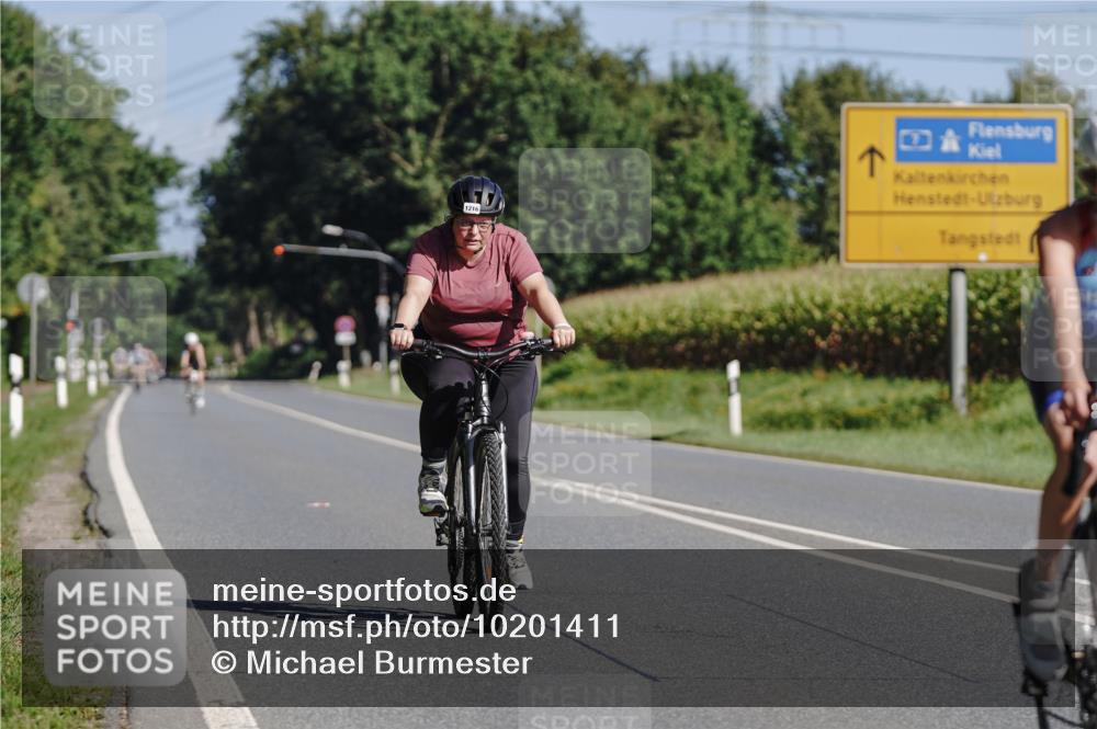06.09.2026 - 20. Norderstedt Triathlon Michael Burmester http://msf.ph/oto/10201411 06.09.2026 10:40:38 Radfahren 699, 1216 meine-sportfotos.de
