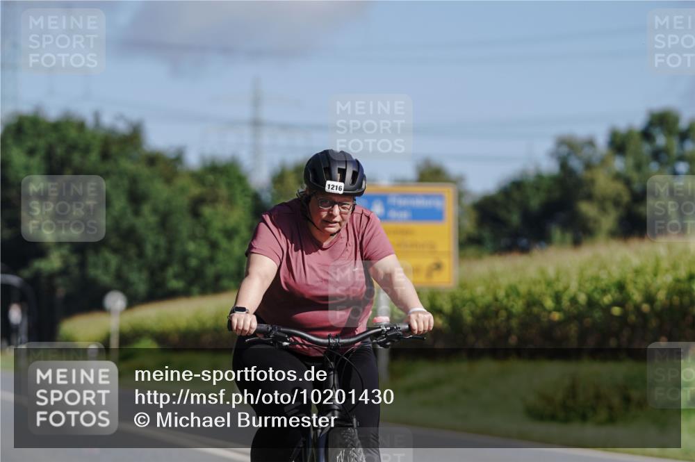 06.09.2026 - 20. Norderstedt Triathlon Michael Burmester http://msf.ph/oto/10201430 06.09.2026 10:40:39 Radfahren 129, 699, 1216 meine-sportfotos.de