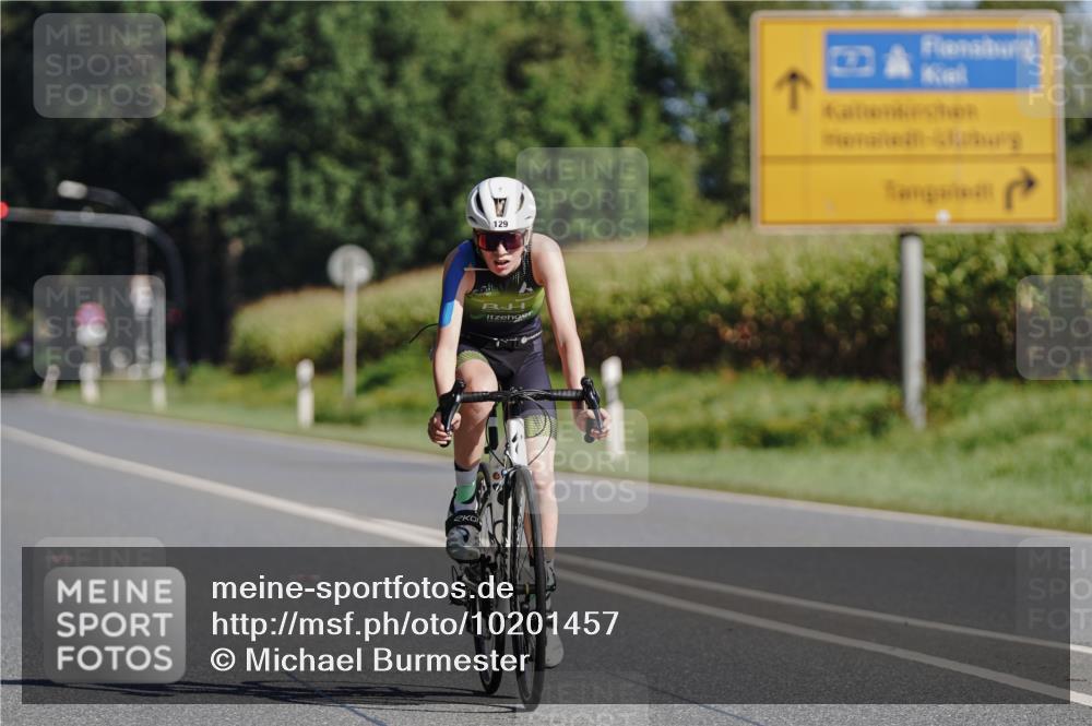 06.09.2026 - 20. Norderstedt Triathlon Michael Burmester http://msf.ph/oto/10201457 06.09.2026 10:40:47 Radfahren 129 meine-sportfotos.de