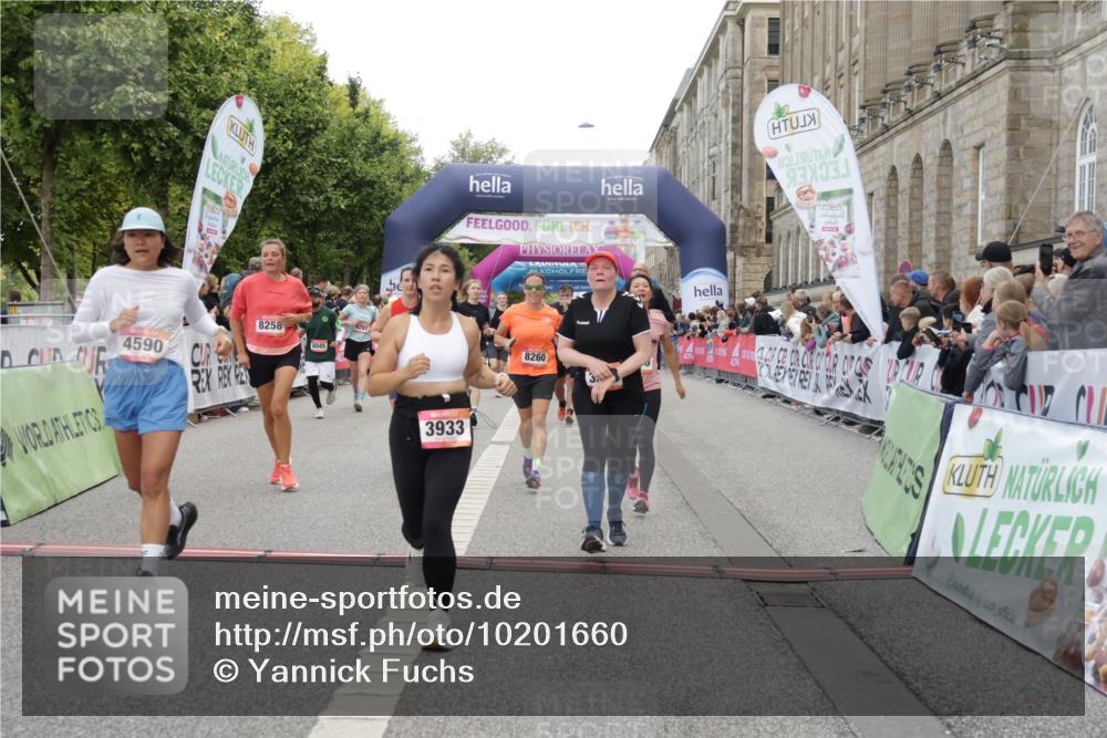 06.09.2026 - CURREX Alsterlauf Yannick Fuchs http://msf.ph/oto/10201660 06.09.2026 10:08:17 Ziel 2363, 2407, 2440, 2785, 3200, 3309, 3352, 3933, 4169, 4292, 4590, 4727, 5342, 5502, 5507, 6473, 8045, 8258, 8260, 8297 meine-sportfotos.de