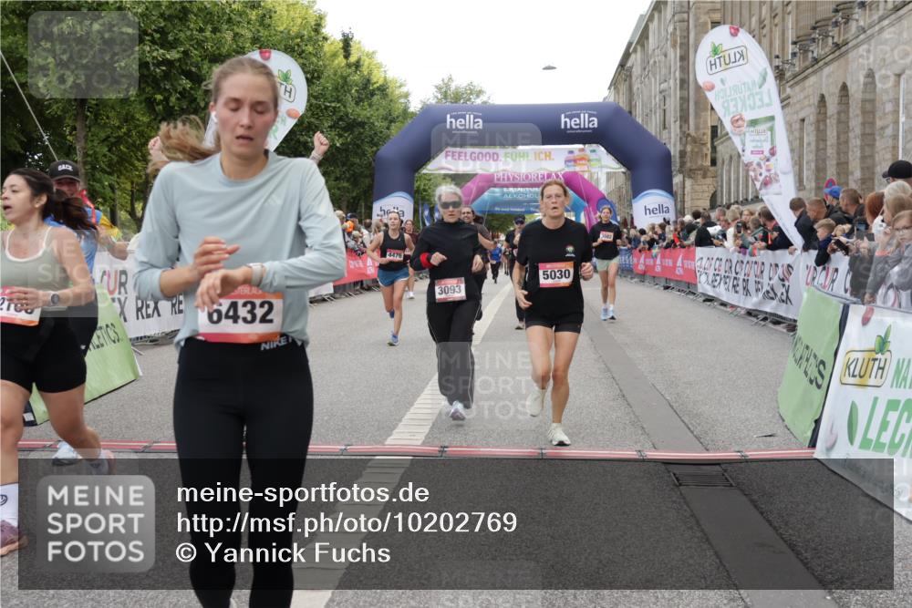 06.09.2026 - CURREX Alsterlauf Yannick Fuchs http://msf.ph/oto/10202769 06.09.2026 10:08:30 Ziel 2035, 2080, 2105, 2155, 2504, 3082, 3093, 3390, 3889, 4146, 4247, 4399, 4447, 4476, 4651, 5030, 5140, 5582, 5854, 6230 meine-sportfotos.de