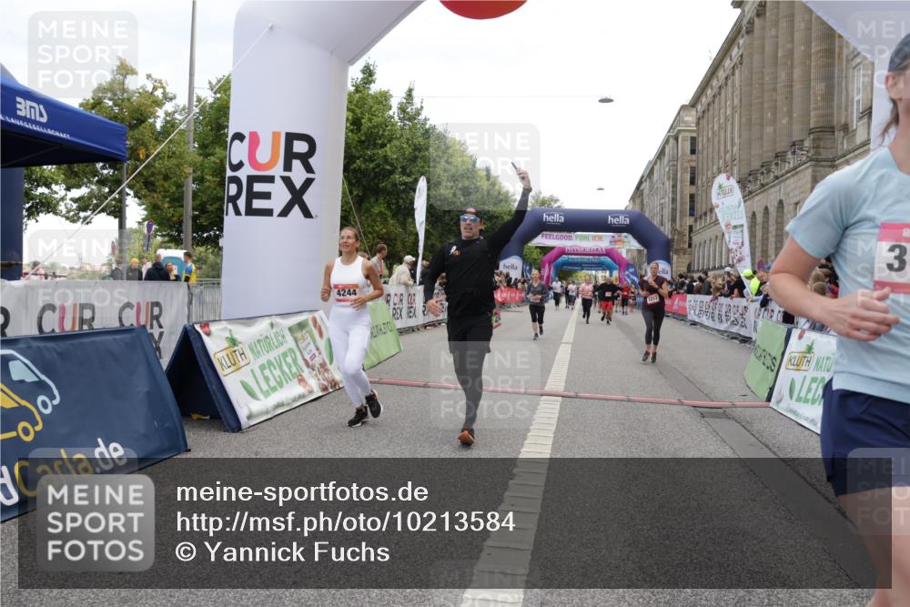 06.09.2026 - CURREX Alsterlauf Yannick Fuchs http://msf.ph/oto/10213584 06.09.2026 10:10:01 Ziel 2467, 3163, 3213, 3326, 4242, 4244, 4507, 5733 meine-sportfotos.de