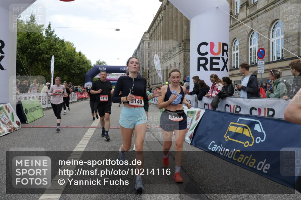 06.09.2026 - CURREX Alsterlauf Yannick Fuchs http://msf.ph/oto/10214116 06.09.2026 10:10:13 Ziel 2057, 2607, 2634, 2747, 3277, 3283, 4166, 4195, 4246, 4248, 4252, 4710, 4984, 5008, 6338, 6354, 8072, 8115, 8149, 8241 meine-sportfotos.de