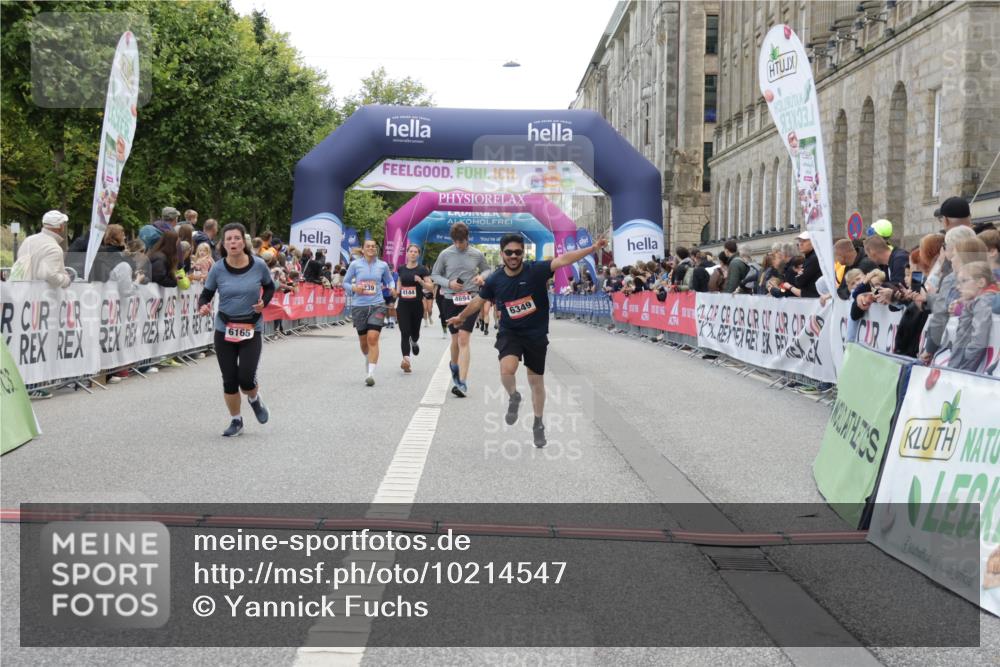 06.09.2026 - CURREX Alsterlauf Yannick Fuchs http://msf.ph/oto/10214547 06.09.2026 10:10:25 Ziel 4144, 4166, 4239, 4402, 4694, 4775, 4816, 4855, 4984, 5558, 6165, 6349, 8034 meine-sportfotos.de