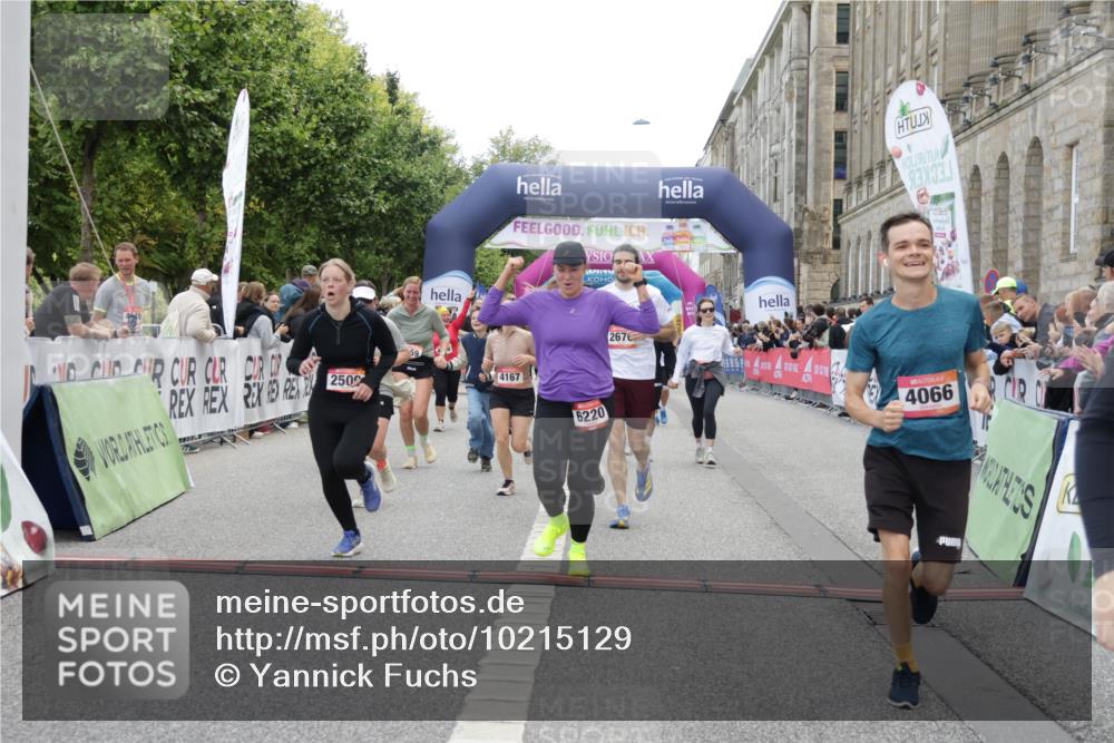 06.09.2026 - CURREX Alsterlauf Yannick Fuchs http://msf.ph/oto/10215129 06.09.2026 10:10:39 Ziel 2509, 2589, 2670, 2674, 3077, 3127, 3278, 3426, 3649, 3930, 4066, 4077, 4167, 4238, 4959, 5356, 6220, 6351 meine-sportfotos.de