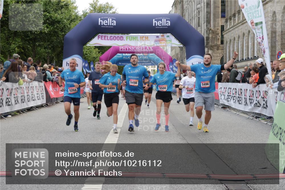 06.09.2026 - CURREX Alsterlauf Yannick Fuchs http://msf.ph/oto/10216112 06.09.2026 10:11:07 Ziel 2324, 2566, 2732, 3171, 3988, 4409, 5268, 5496, 5498, 5499, 5500, 5555, 5826, 5888, 8292 meine-sportfotos.de