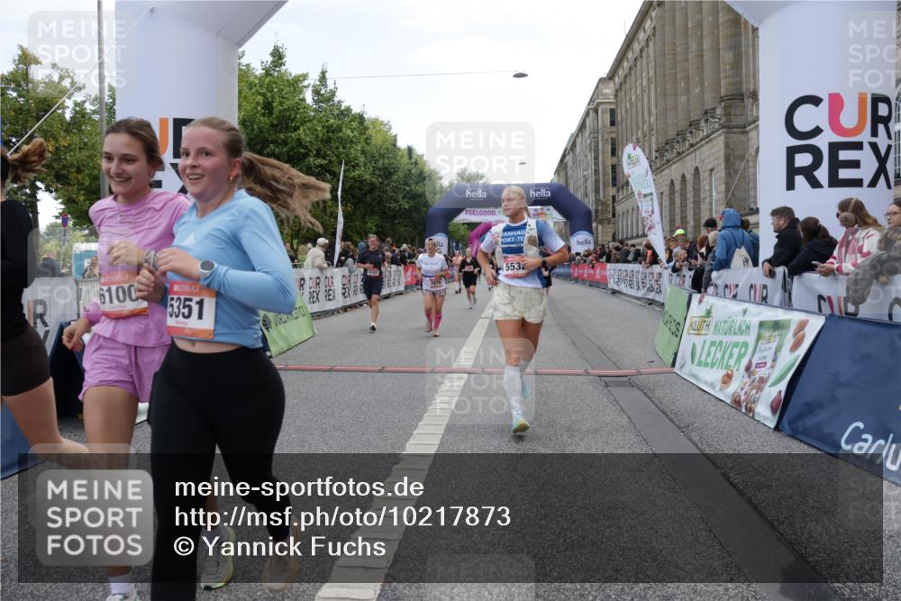 06.09.2026 - CURREX Alsterlauf Yannick Fuchs http://msf.ph/oto/10217873 06.09.2026 10:11:17 Ziel 2324, 2889, 2890, 2979, 2980, 4251, 4409, 4612, 4782, 4783, 5327, 5351, 5392, 5393, 5532, 5818, 6100, 6103, 6393, 6465 meine-sportfotos.de