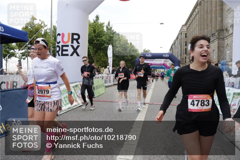 06.09.2026 - CURREX Alsterlauf Yannick Fuchs http://msf.ph/oto/10218790 06.09.2026 10:11:21 Ziel 2979, 2980, 4251, 4442, 4517, 4612, 4782, 4783, 5327, 5351, 5392, 5532, 5647, 5818, 6100, 6103, 6393, 6465 meine-sportfotos.de