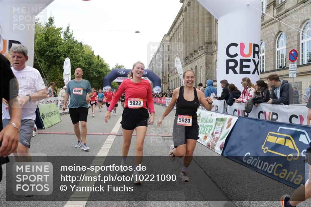 06.09.2026 - CURREX Alsterlauf Yannick Fuchs http://msf.ph/oto/10221090 06.09.2026 10:11:34 Ziel 2014, 2352, 2356, 2446, 3284, 3285, 3360, 3373, 3652, 3922, 4188, 4189, 5226, 5279, 5451, 5458, 5922, 5923, 6491, 8004, 8007, 8145, 8146 meine-sportfotos.de