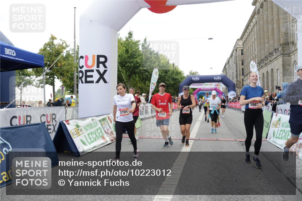 06.09.2026 - CURREX Alsterlauf Yannick Fuchs http://msf.ph/oto/10223012 06.09.2026 10:11:49 Ziel 2110, 2125, 2192, 2701, 3060, 3662, 3663, 3704, 4276, 4611, 5197, 6019, 6166, 6362, 6467, 8165, 8166 meine-sportfotos.de