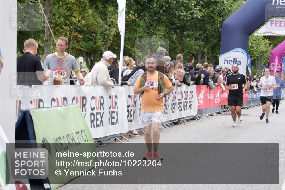 06.09.2026 - CURREX Alsterlauf Yannick Fuchs http://msf.ph/oto/10223204 06.09.2026 10:12:11 Ziel 3108, 3128, 3557, 3601, 3761, 4215, 4216, 4946, 4957, 4958, 6271 meine-sportfotos.de