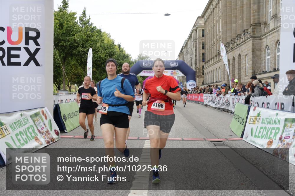 06.09.2026 - CURREX Alsterlauf Yannick Fuchs http://msf.ph/oto/10225436 06.09.2026 10:14:26 Ziel 2138, 3039, 3418, 3513, 3986, 4036, 4196, 4205, 4637, 4885, 5002, 5183, 5255, 5363, 5395, 5449, 5475, 6052, 6444 meine-sportfotos.de