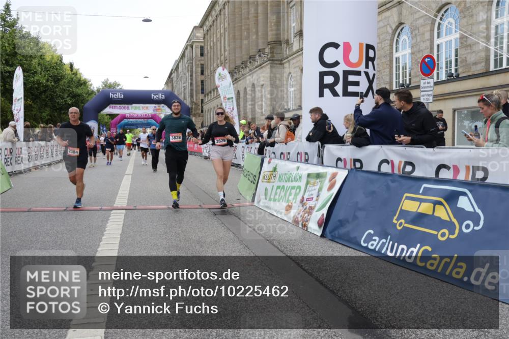 06.09.2026 - CURREX Alsterlauf Yannick Fuchs http://msf.ph/oto/10225462 06.09.2026 10:14:31 Ziel 2138, 2384, 2644, 3829, 4036, 4196, 4205, 4683, 4885, 5002, 5255, 5395, 5449, 6444 meine-sportfotos.de