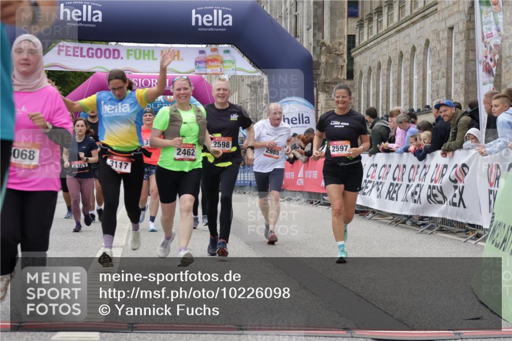 06.09.2026 - CURREX Alsterlauf Yannick Fuchs http://msf.ph/oto/10226098 06.09.2026 10:17:28 Ziel 2368, 2462, 2546, 2547, 2597, 2598, 2922, 2985, 3117, 3444, 3709, 5118, 5560, 5635, 5820, 5849, 6068, 6081, 6143, 6342, 6363 meine-sportfotos.de