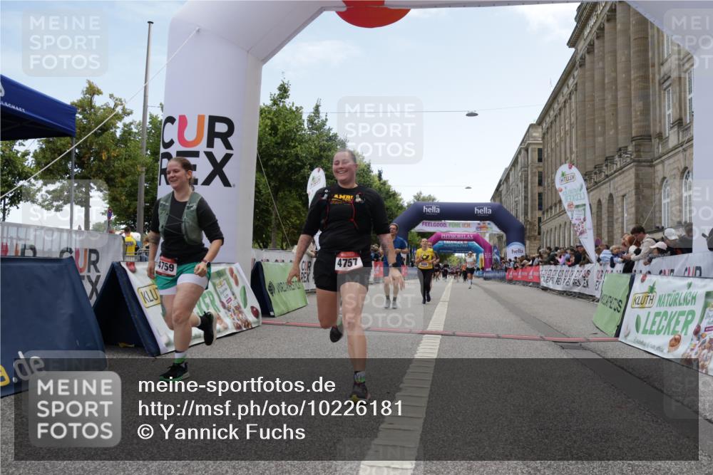 06.09.2026 - CURREX Alsterlauf Yannick Fuchs http://msf.ph/oto/10226181 06.09.2026 10:17:48 Ziel 2070, 2795, 3680, 3797, 3823, 3948, 4757, 4759, 5177 meine-sportfotos.de
