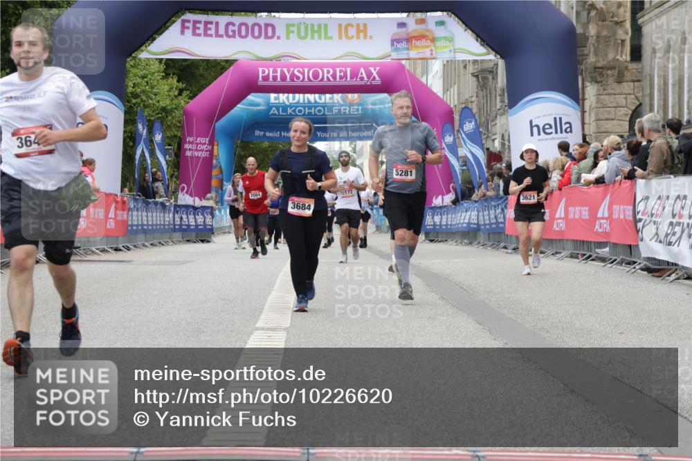 06.09.2026 - CURREX Alsterlauf Yannick Fuchs http://msf.ph/oto/10226620 06.09.2026 10:19:43 Ziel 3145, 3642, 3684, 4480, 5042, 5043, 5195, 5196, 5281 meine-sportfotos.de