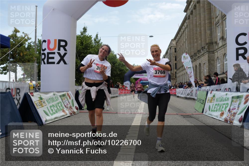 06.09.2026 - CURREX Alsterlauf Yannick Fuchs http://msf.ph/oto/10226700 06.09.2026 10:20:10 Ziel 2031, 2043, 2482, 2483, 3204, 3308, 3769, 3926, 4610, 4724, 5580, 5581 meine-sportfotos.de