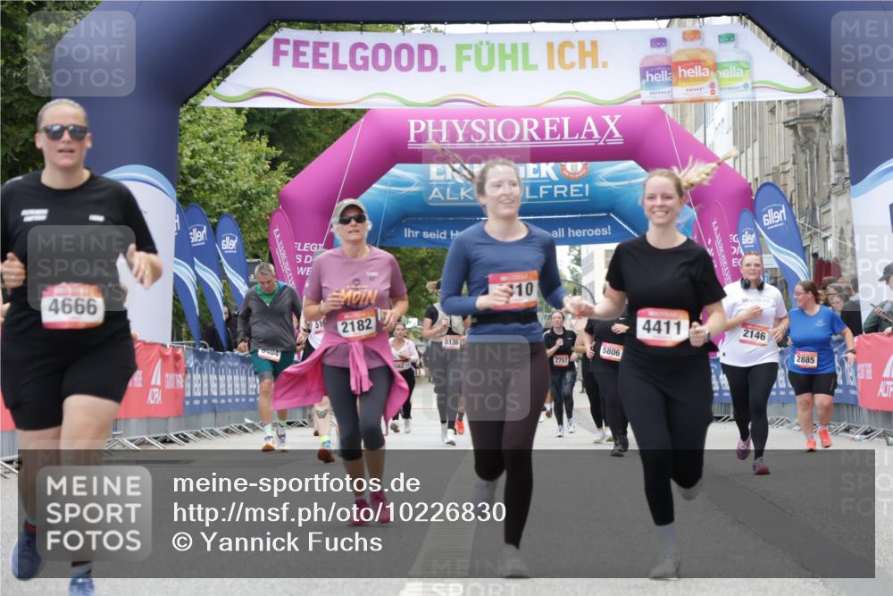 06.09.2026 - CURREX Alsterlauf Yannick Fuchs http://msf.ph/oto/10226830 06.09.2026 10:20:48 Ziel 4171, 4410, 4411, 4666, 5336, 5337, 6177, 6389, 6459 meine-sportfotos.de