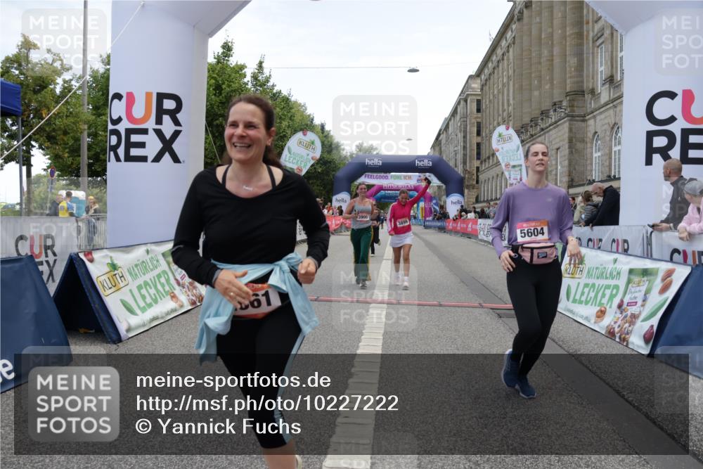 06.09.2026 - CURREX Alsterlauf Yannick Fuchs http://msf.ph/oto/10227222 06.09.2026 10:24:28 Ziel 2662, 3856, 3899, 3900, 5604, 5842 meine-sportfotos.de