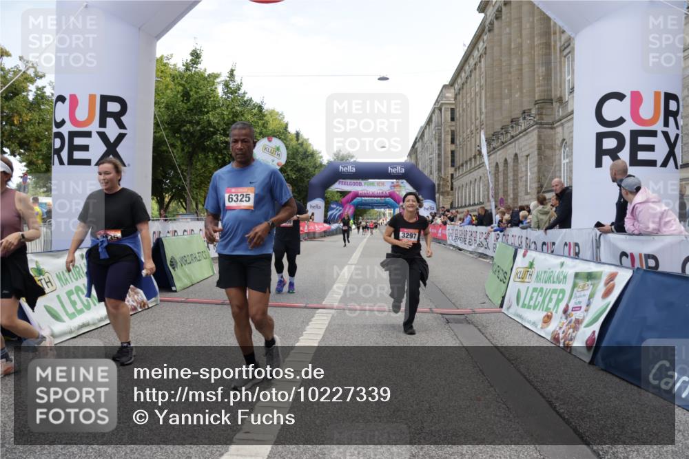 06.09.2026 - CURREX Alsterlauf Yannick Fuchs http://msf.ph/oto/10227339 06.09.2026 10:25:52 Ziel 2075, 2635, 2636, 3297, 3774, 4258, 4794, 5409, 6202, 6252, 6325 meine-sportfotos.de