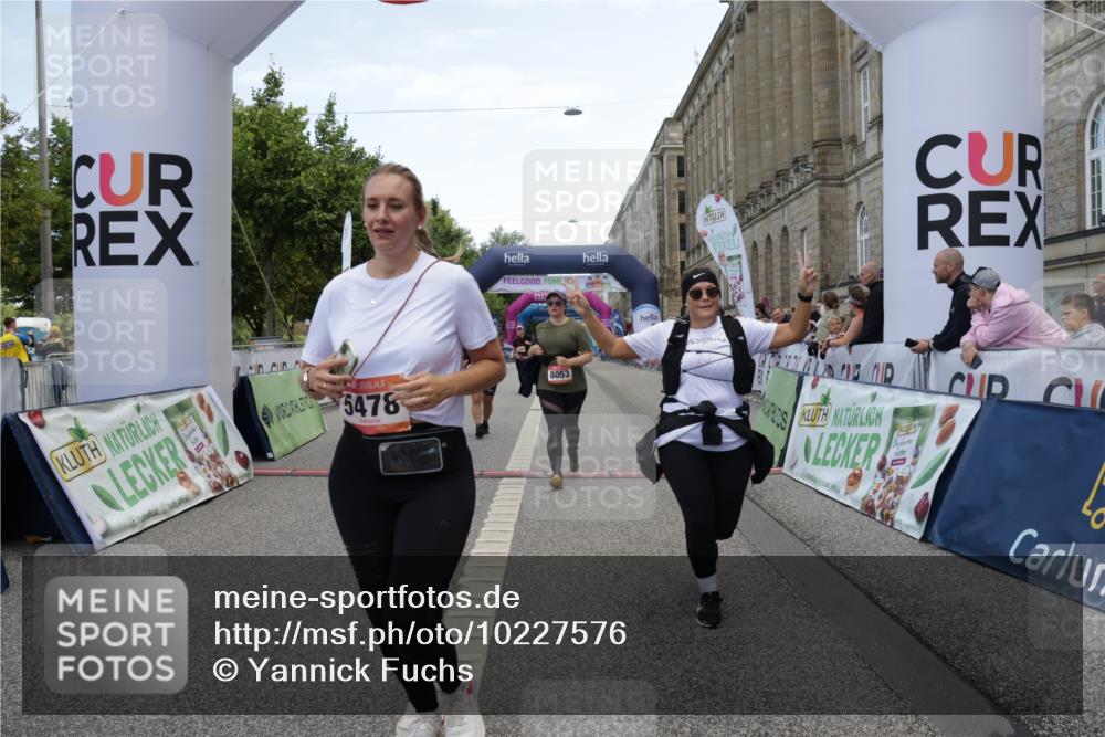 06.09.2026 - CURREX Alsterlauf Yannick Fuchs http://msf.ph/oto/10227576 06.09.2026 10:27:47 Ziel 3070, 4095, 4544, 5478, 8053 meine-sportfotos.de