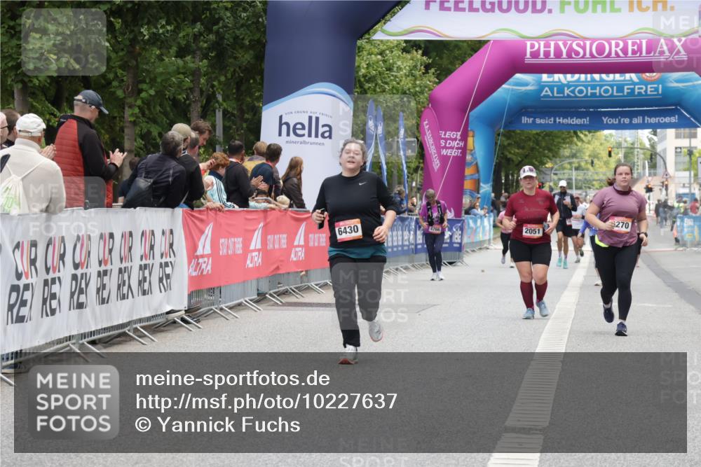 06.09.2026 - CURREX Alsterlauf Yannick Fuchs http://msf.ph/oto/10227637 06.09.2026 10:28:20 Ziel 3460, 6430 meine-sportfotos.de
