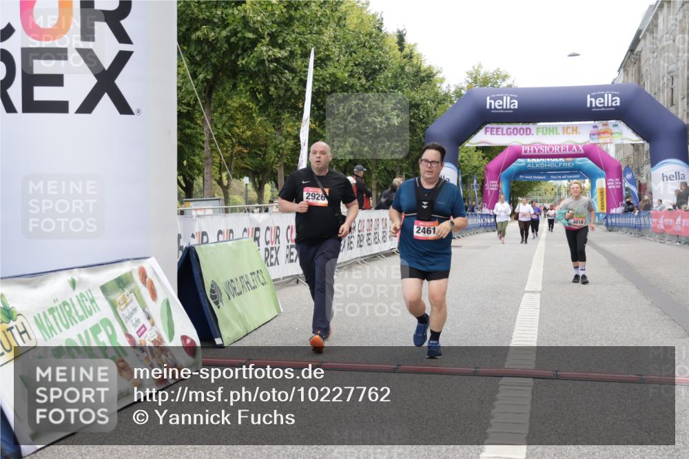 06.09.2026 - CURREX Alsterlauf Yannick Fuchs http://msf.ph/oto/10227762 06.09.2026 10:29:43 Ziel 2461, 2926, 4018, 4417 meine-sportfotos.de
