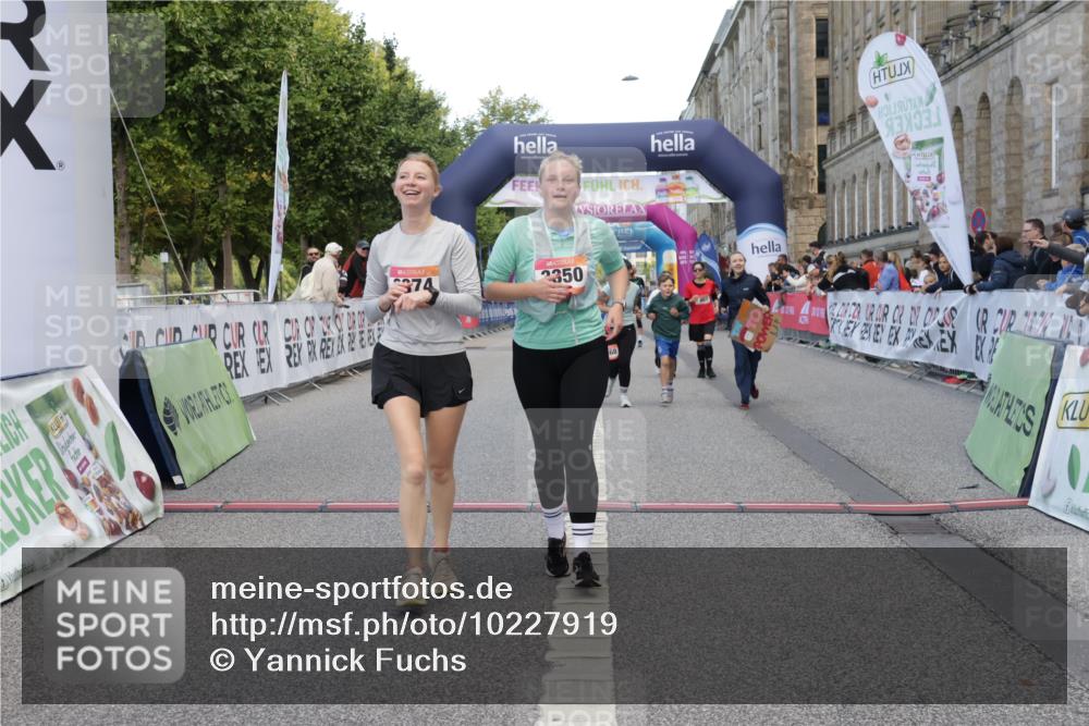 06.09.2026 - CURREX Alsterlauf Yannick Fuchs http://msf.ph/oto/10227919 06.09.2026 10:31:42 Ziel 3350, 3936, 3937, 5368, 6374 meine-sportfotos.de
