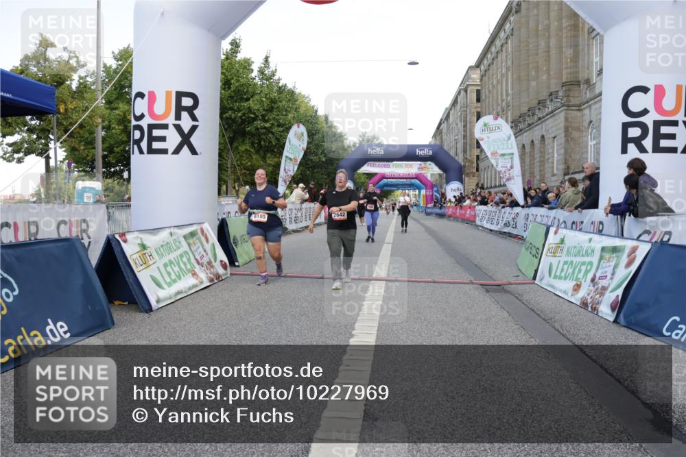 06.09.2026 - CURREX Alsterlauf Yannick Fuchs http://msf.ph/oto/10227969 06.09.2026 10:32:04 Ziel 2642, 2753, 2756, 2906, 3000, 4338, 5437, 5574, 6185 meine-sportfotos.de