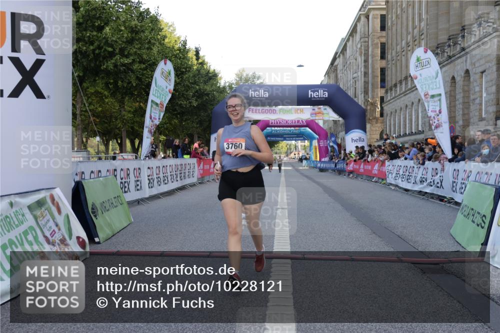 06.09.2026 - CURREX Alsterlauf Yannick Fuchs http://msf.ph/oto/10228121 06.09.2026 10:34:57 Ziel 3219, 3760 meine-sportfotos.de
