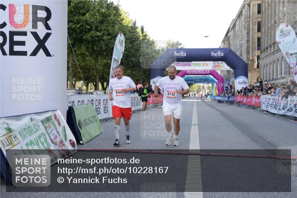 06.09.2026 - CURREX Alsterlauf Yannick Fuchs http://msf.ph/oto/10228167 06.09.2026 10:36:10 Ziel 6482, 8142 meine-sportfotos.de