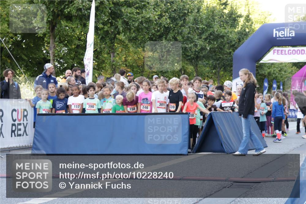 06.09.2026 - CURREX Alsterlauf Yannick Fuchs http://msf.ph/oto/10228240 06.09.2026 10:46:48 Ziel  meine-sportfotos.de