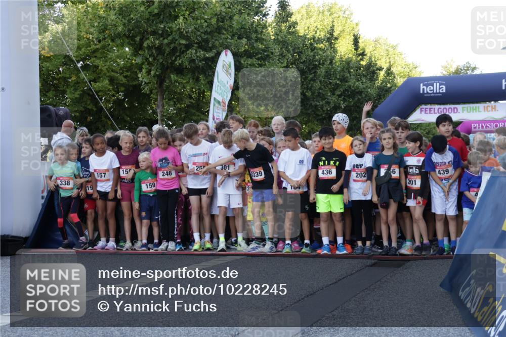 06.09.2026 - CURREX Alsterlauf Yannick Fuchs http://msf.ph/oto/10228245 06.09.2026 10:48:06 Ziel  meine-sportfotos.de