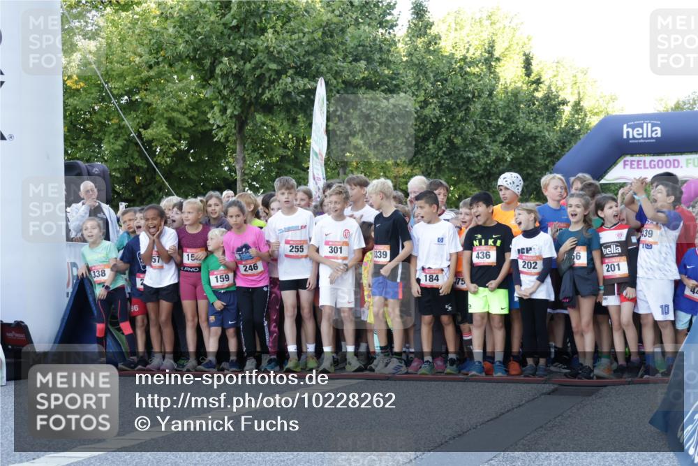 06.09.2026 - CURREX Alsterlauf Yannick Fuchs http://msf.ph/oto/10228262 06.09.2026 10:48:22 Ziel  meine-sportfotos.de