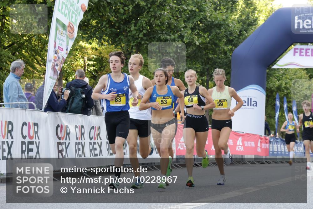 06.09.2026 - CURREX Alsterlauf Yannick Fuchs http://msf.ph/oto/10228967 06.09.2026 11:04:20 Ziel 51, 53, 59, 67, 72, 77, 83, 85, 88, 1074 meine-sportfotos.de