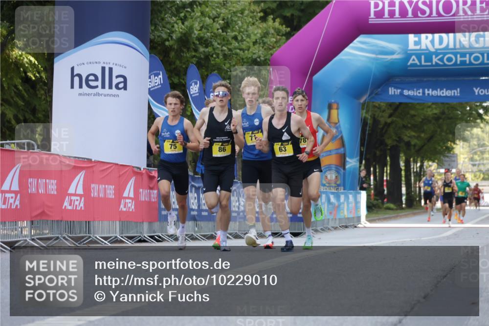 06.09.2026 - CURREX Alsterlauf Yannick Fuchs http://msf.ph/oto/10229010 06.09.2026 11:07:03 Ziel 63, 71, 86 meine-sportfotos.de