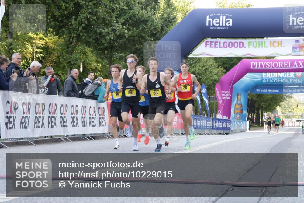 06.09.2026 - CURREX Alsterlauf Yannick Fuchs http://msf.ph/oto/10229015 06.09.2026 11:07:05 Ziel 63, 64, 71, 75, 78, 86, 87 meine-sportfotos.de